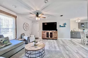 125 Bonita Cir, Panama City Beach, FL 32408 - Photo 5