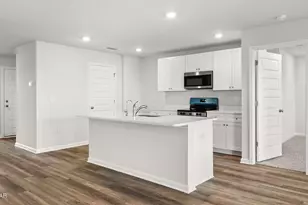 3126 Sawgrass St, Southport, FL 32409 - Photo 11