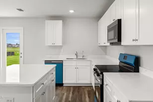 3123 Sawgrass St, Southport, FL 32409 - Photo 13