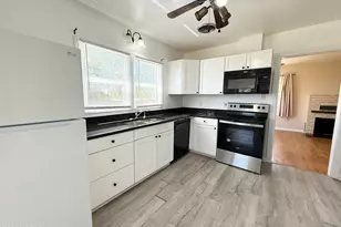 421 S Berthe Ave, Panama City, FL 32404 - Photo 15