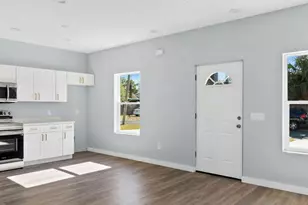 3205 E 2nd Pl, Panama City, FL 32401 - Photo 7