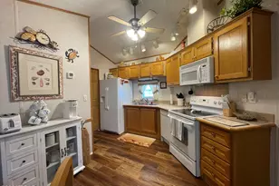 1219 Thomas Dr, Panama City Beach, FL 32408 - Photo 9