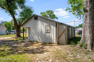 345 S Brett St, Crestview, FL 32539 - Photo 23