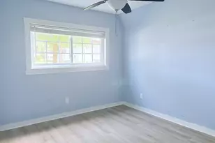 2100 W Beach Dr, Panama City, FL 32401 - Photo 15