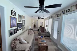 2679 Choctaw Trl, Marianna, FL 32446 - Photo 9