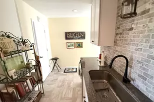 2679 Choctaw Trl, Marianna, FL 32446 - Photo 21