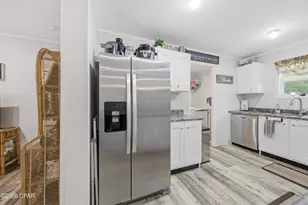 650 Satellite Rd, Graceville, FL 32440 - Photo 9