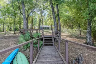 4651 Moss Hill Rd, Chipley, FL 32428 - Photo 17