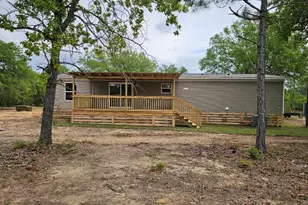 781 Bighorn Ave, Alford, FL 32420 - Photo 5