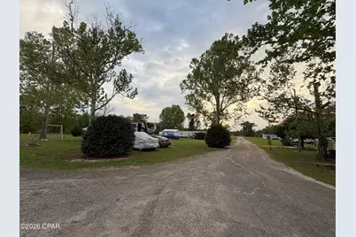 5250 Johns Lane, Marianna, FL 32448 - Photo 5