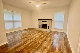 1038 E 8th Ave, Graceville, FL 32440 - Photo 9