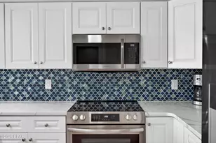 22519 Front Beach Rd, Panama City Beach, FL 32413 - Photo 9