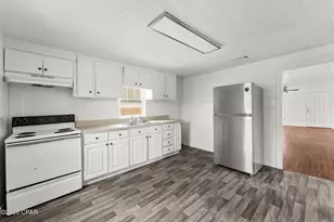 235 Central Ave, Panama City, FL 32401 - Photo 13