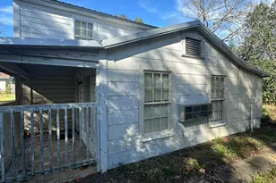 5358 Webb St, Graceville, FL 32440 - Photo 5