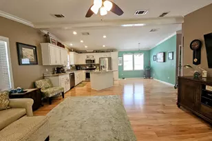 140 Donna S Pl, Wewahitchka, FL 32465 - Photo 11