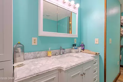 2089 Pike Pond Road, Alford, FL 32420 - Photo 9