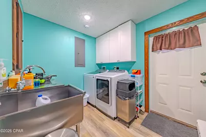 2089 Pike Pond Road, Alford, FL 32420 - Photo 19