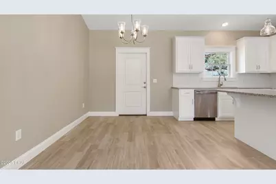 3215 E 2nd Plaza, Panama City, FL 32404 - Photo 5