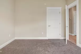 3215 E 2nd Plaza, Panama City, FL 32404 - Photo 17