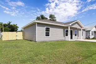 3215 E 2nd Plaza, Panama City, FL 32404 - Photo 1