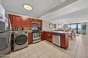7205 Thomas Dr, Panama City Beach, FL 32408 - Photo 1