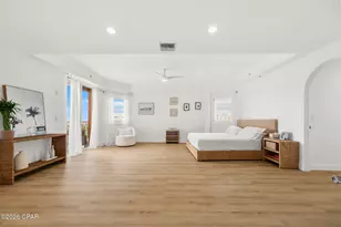 11270 Gulf Blvd, Saint Petersburg, FL 33706 - Photo 25