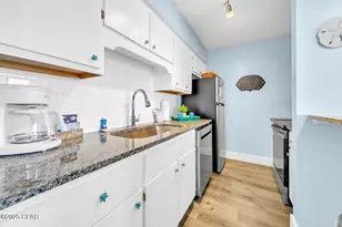 17614 Front Beach Rd, Panama City Beach, FL 32413 - Photo 13