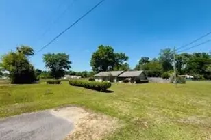 8142 Old Spanish Trail, Sneads, FL 32460 - Photo 17