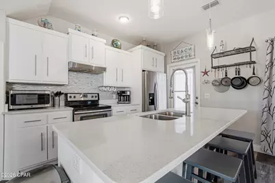 5623 Hilltop Avenue, Panama City Beach, FL 32408 - Photo 11