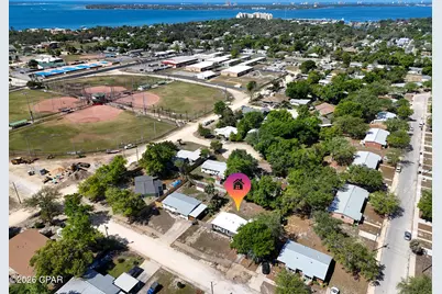 1305 Fortune Avenue, Panama City, FL 32401 - Photo 3