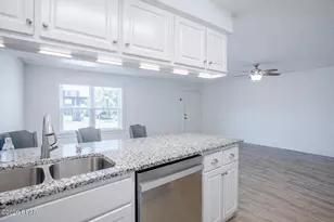 7813 N Lagoon Dr, Panama City Beach, FL 32408 - Photo 5