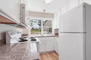 1225 Clay Ave, Panama City, FL 32401 - Photo 11