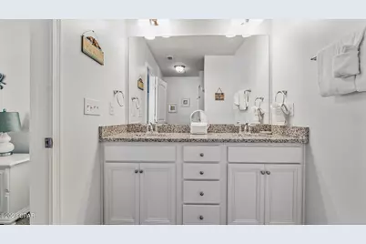 7450 Shadow Lake Drive, Panama City Beach, FL 32407 - Photo 23