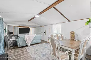 17123 Norma Ln, Fountain, FL 32438 - Photo 11