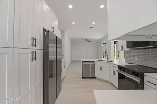 3244 Country Club Dr, Lynn Haven, FL 32444 - Photo 5