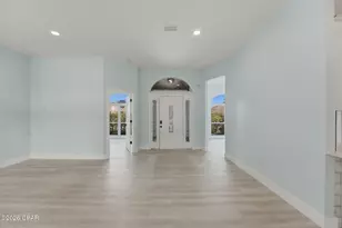 3244 Country Club Dr, Lynn Haven, FL 32444 - Photo 9