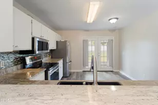 8140 Campflowers Rd, Youngstown, FL 32466 - Photo 7