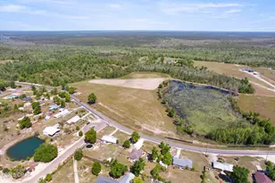 8140 Campflowers Rd, Youngstown, FL 32466 - Photo 19