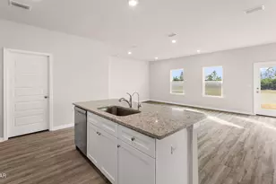 7058 William Pitsenbarger Rd, Panama City, FL 32404 - Photo 9