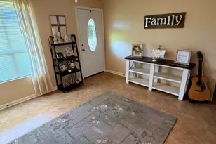 2537 El Bethel Church Rd, Grand Ridge, FL 32442 - Photo 11