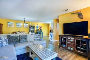 7125 N Lagoon Dr, Panama City, FL 32408 - Photo 5