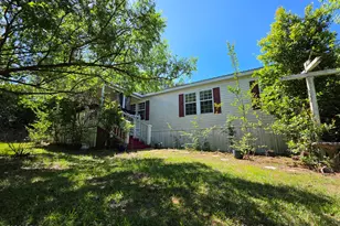 7883 Paula St, Sneads, FL 32460 - Photo 3