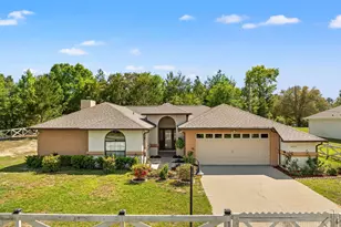 2199 Sunny Hills Blvd, Chipley, FL 32428 - Photo 1