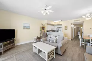 17757 Front Beach Rd, Panama City Beach, FL 32413 - Photo 7