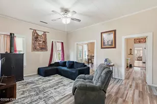 409 S Depot St, Bonifay, FL 32425 - Photo 9