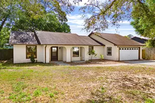 902 Laurel Oak Ln, Panama City, FL 32408 - Photo 5