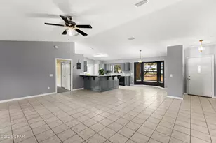 902 Laurel Oak Ln, Panama City, FL 32408 - Photo 15