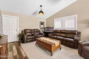 5706 Hilltop Ave, Panama City Beach, FL 32408 - Photo 37