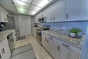 10515 Front Beach Rd, Panama City Beach, FL 32407 - Photo 11