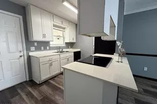 2436 Johnson Dr, Lynn Haven, FL 32444 - Photo 11